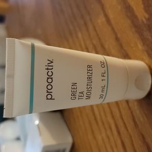 Proactiv green tea moisturizer